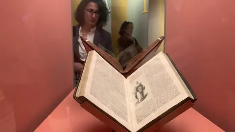 La exposición 'Reina ella. Urraca I de León' podrá visitarse en el Museo de León hasta el 7 de junio. Fotos: A.F.R.