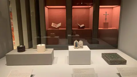 La exposición 'Reina ella. Urraca I de León' podrá visitarse en el Museo de León hasta el 7 de junio. Fotos: A.F.R.