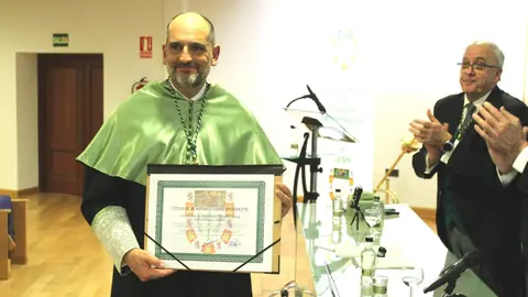 Juan José Ayuso se incorpora a la Academia de Ciencias Veterinarias de Castilla y León. Foto: ACVCyL.