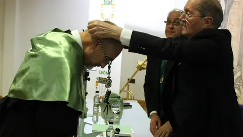 Juan José Ayuso se incorpora a la Academia de Ciencias Veterinarias de Castilla y León. Foto: ACVCyL.