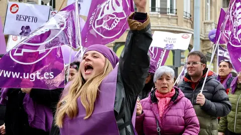 La Comisión 8M organiza una manifestación en León por el Día Internacional de la Mujer. Foto: Campillo.
