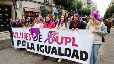La Comisión 8M organiza una manifestación en León por el Día Internacional de la Mujer. Foto: Campillo.