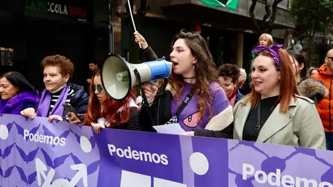 La Comisión 8M organiza una manifestación en León por el Día Internacional de la Mujer. Foto: Campillo.