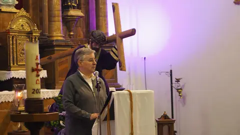 San Andrés abre su Semana Santa con un pregón emotivo de Yolanda Rubio. La iglesia de San Andrés Apóstol reunió a numerosos fieles en un acto organizado por la Cofradía Las Tres Caídas de Jesús Nazareno que marcó el inicio de los actos de la Semana Santa 2026.