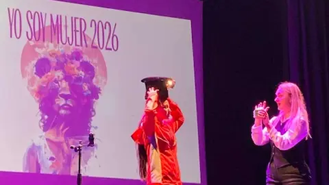 La Casa de Cultura de Carrizo de la Ribera acogió este fin de semana la X Gala del Día Internacional de la Mujer ‘Yo Soy’, un encuentro que congregó a numeroso público y que volvió a convertir a la localidad en punto de encuentro para la reflexión y la reivindicación en favor de la igualdad.