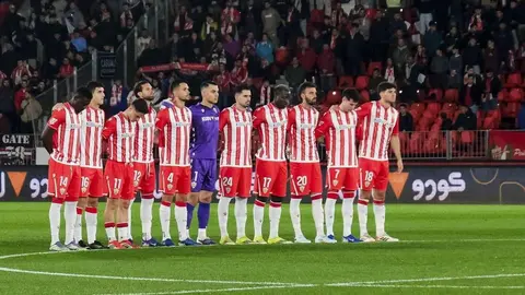 La Cultural vuelve a sufrir, esta vez en Almería, y se mantiene en una desesperada lucha por salir del hoyo. El equipo de De la Barrera, muy diferente en esta ocasión, no encuentra rearme en la primera mitad.