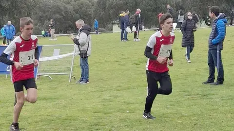 Santa María del Páramo estuvo representado el pasado 14 de marzo en el Campeonato de Castilla y León en edad escolar de campo a través, celebrado en Zarapicos (Salamanca), una prueba que reunió a cerca de 400 corredores de toda la comunidad.