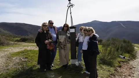 Homenaje al bombero forestal soriano, Nacho Rumbao, fallecido el 17 de agosto en Espinoso de Compludo, durante las labores de extinción del incendio de Llamas de Cabrera. Foto: César Sánchez.