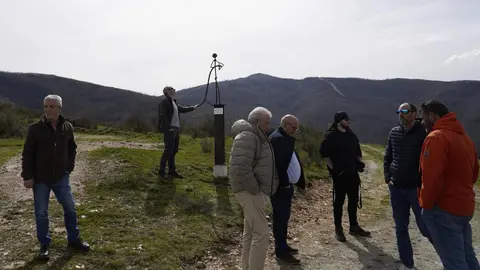 Homenaje al bombero forestal soriano, Nacho Rumbao, fallecido el 17 de agosto en Espinoso de Compludo, durante las labores de extinción del incendio de Llamas de Cabrera. Foto: César Sánchez.