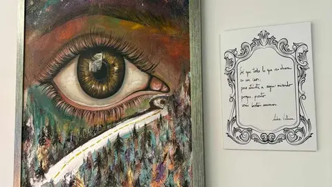 Las hermanas Olga y Sara Macho Vargas impulsan el bar 'Donde las guajas' en Puente Almuhey que mezcla tradición, creatividad y dinamización rural.