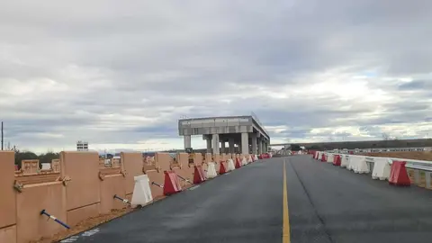 La transformación del tramo de la N-120 a la altura del kilómetro 319, en el entorno de Villadangos del Páramo, avanza con una intervención de gran envergadura que modificará de forma sustancial la movilidad en el principal eje viario del centro de la provincia de León.