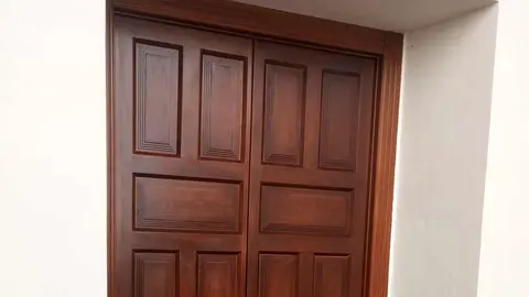 El Ayuntamiento de Astorga ha ejecutado nuevas actuaciones en la Casa Panero centradas en la reparación y conservación de sus carpinterías exteriores de madera, unos elementos que presentaban un acusado deterioro por el paso del tiempo.