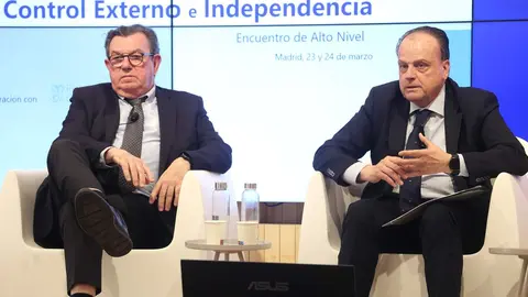 El presidente del Consejo de Cuentas de Castilla y León, Mario Amilivia, interviene en el Encuentro de Alto Nivel organizado por el Tribunal de Cuentas, en colaboración con la Iniciativa de Desarrollo de la Asociación Internacional de Entidades Fiscalizadoras Superiores. Foto: Juan Lázaro.