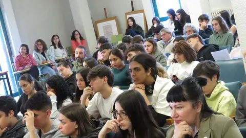 El Programa de Protección Internacional de San Juan de Dios León, con sede en La Fontana de Armunia, ha sido distinguido con el VII Premio Concordia otorgado por el IES Antonio García Bellido. El galardón pone en valor el trabajo desarrollado en favor de la integración de personas solicitantes de asilo y refugiadas en la ciudad.