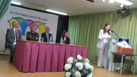 El Programa de Protección Internacional de San Juan de Dios León, con sede en La Fontana de Armunia, ha sido distinguido con el VII Premio Concordia otorgado por el IES Antonio García Bellido. El galardón pone en valor el trabajo desarrollado en favor de la integración de personas solicitantes de asilo y refugiadas en la ciudad.