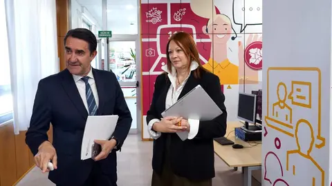 El consejero de Medio Ambiente, Vivienda y Ordenación del Territorio, Juan Carlos Suárez-Quiñones, presenta el balance del 1-1-2. Foto: Ical.