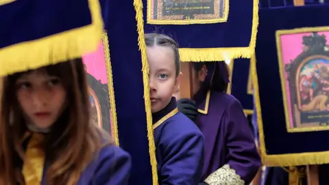Primera procesión infantil de la Semana Santa de León organizada la Cofradía de la Agonía de Nuestro Señor. Fotos: Peio García.