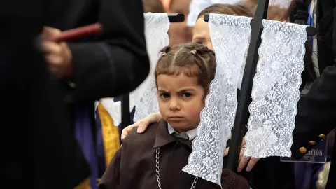 Primera procesión infantil de la Semana Santa de León organizada la Cofradía de la Agonía de Nuestro Señor. Fotos: Peio García.