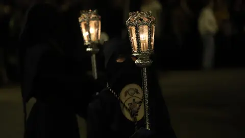 Pasión y esperanza al encuentro de los leoneses con Jesús Sacramentado. Foto: Isaac Llamazares.