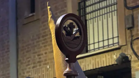 El Dainos provocó admiración en medio de la devoción de los leoneses. 
Fotos: S. García