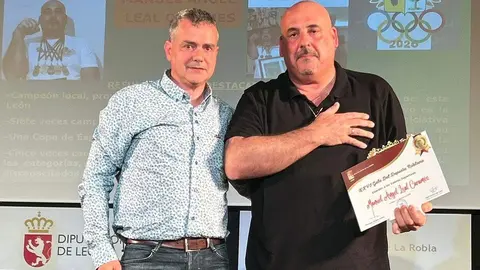 La Robla homenajea a sus deportistas en la XXVI Gala del Deporte Roblano.