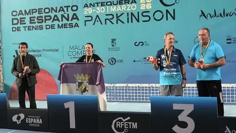 La jugadora del CD Coyanza Nuria Santos lidera el éxito leonés con dos medallas en el torneo nacional celebrado en Antequera.