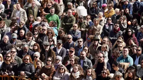 Celebración del pregón a caballo organizado por la Cofradía de las Siete Palabras de Jesús en la Cruz. Foto: Campillo.
