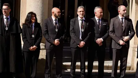 Celebración del pregón a caballo organizado por la Cofradía de las Siete Palabras de Jesús en la Cruz. Foto: Campillo.