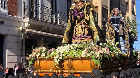 El Gran Poder emociona a León con su solemne Procesión de la Despedida. Foto: Laliena.