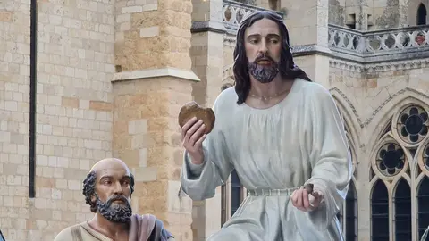 La Cena de Santa Marta llena de arte y fervor las calles de León. Foto: J.Calvo.