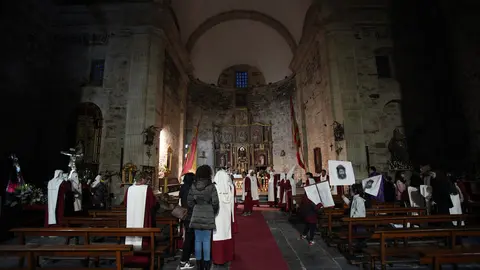 Procesión de la Pasión de Carracedelo. Foto: César Sánchez.