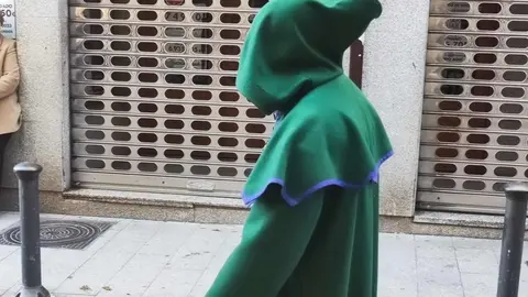 La ciudad de Astorga volvió a detener su pulso este Viernes Santo para acoger uno de los actos más emblemáticos de su Semana Santa: la Solemne e Inmemorial Procesión del Santo Entierro. Fotos: Daniel Paz