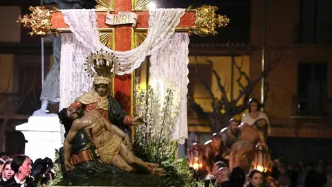 Procesión del Santo Entierro de la Cofradía de Nuestra Señora de las Angustias y Soledad