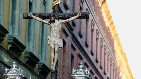 Procesión del Santo Entierro de la Cofradía de Nuestra Señora de las Angustias y Soledad