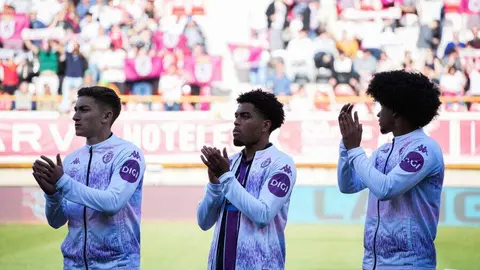 Gran partido en el Reino de León en un duelo de altura y con un ambiente espectacular en el Reino de León.