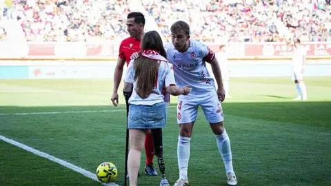 Gran partido en el Reino de León en un duelo de altura y con un ambiente espectacular en el Reino de León.