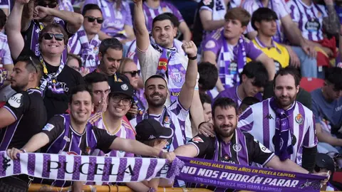 Gran partido en el Reino de León en un duelo de altura y con un ambiente espectacular en el Reino de León.