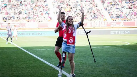 Gran partido en el Reino de León en un duelo de altura y con un ambiente espectacular en el Reino de León.