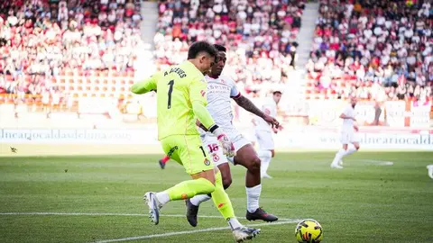 Gran partido en el Reino de León en un duelo de altura y con un ambiente espectacular en el Reino de León.