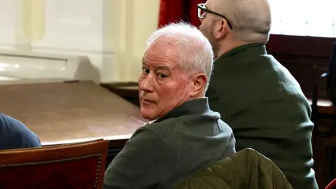 Primera sesión del juicio contra el exalcalde de Fabero, Demetrio Alfonso Canedo, junto a un arquitecto y un empresario, por falsedad en documento público en concurso medial con delito de prevaricación administrativa. Foto: Campillo.