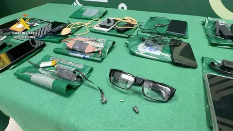 La estrecha colaboración entre la Jefatura Provincial de Tráfico en La Rioja y la Guardia Civil ha permitido interceptar, por primera vez, a un aspirante que utilizaba gafas inteligentes -smart glasses- para transmitir las imágenes del examen al exterior, marcando un hito en la detección del fraude tecnológico; entre los implicados, un leonés.