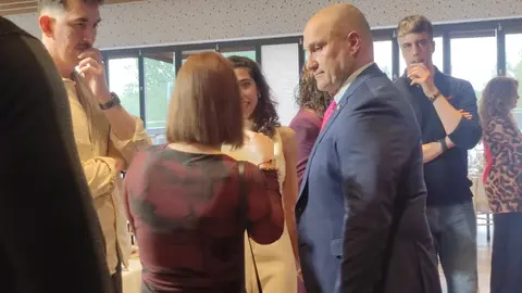 La ciudad de León vivió una noche de reconocimiento y celebración con la III Gala de la Fundación Manuel Martínez, celebrada con gran éxito en el Centro Deportivo Olímpico León. La cita volvió a demostrar su crecimiento al reunir a representantes institucionales, deportistas y agentes sociales en torno a un objetivo común: “reconocer la excelencia y los valores del deporte”. Fotos: M.A. García