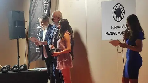 La ciudad de León vivió una noche de reconocimiento y celebración con la III Gala de la Fundación Manuel Martínez, celebrada con gran éxito en el Centro Deportivo Olímpico León. La cita volvió a demostrar su crecimiento al reunir a representantes institucionales, deportistas y agentes sociales en torno a un objetivo común: “reconocer la excelencia y los valores del deporte”. Fotos: M.A. García