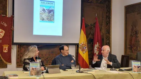 La embajada leonesa en Madrid acogió la emotiva presentación del libro de Senén Fernández 'Salamón. Recuerdos y vivencias'. Foto: Casa de León en Madrid.