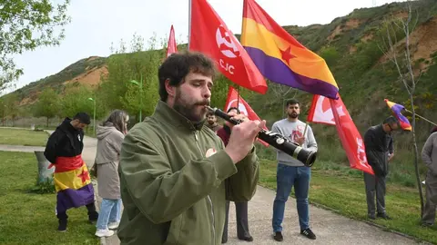 El Foro por la Memoria de León organiza actos en memoria de las personas represaliadas y fusiladas durante el franquismo. Foto: Peio García.