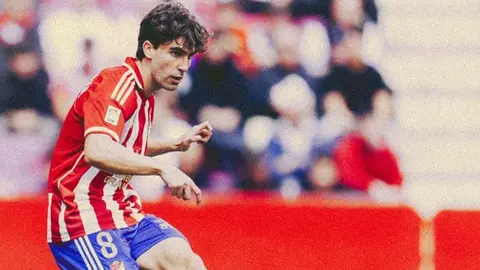 Un penalti tempranero, una cascada de decisiones arbitrales discutidas y la falta de pegada condenan a la Cultural, que rozó el empate en un final agónico y queda abocada al descenso a siete jornadas del final.