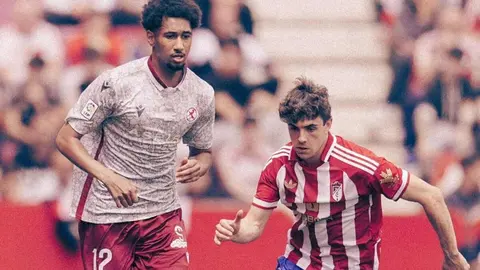 7Un penalti tempranero, una cascada de decisiones arbitrales discutidas y la falta de pegada condenan a la Cultural, que rozó el empate en un final agónico y queda abocada al descenso a siete jornadas del final.