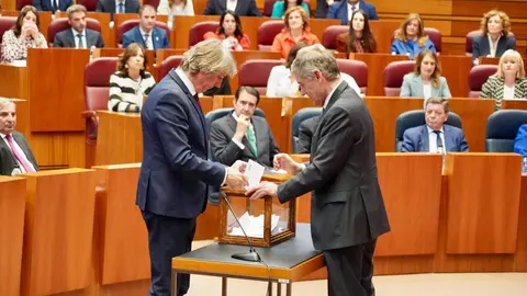 Sesión constitutiva de las Cortes de Castilla y León de la XII Legislatura. Foto: Leticia Pérez