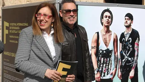 Inauguración del VI Festival Internacional de Fotografía de Castilla y León. Asisten la directora general de Políticas Culturales en funciones, Inmaculada Martínez; y el concejal de Identidad Cultural, Turismo y Fiestas, Francisco Fernández