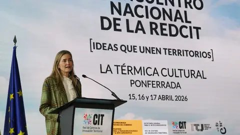 La vicepresidenta tercera del Gobierno y ministra de Transición Ecológica y Reto Demográfico, Sara Aagesen, durante la inauguración de la tercera edición del Encuentro Nacional de la Red de Centros de Innovación Territorial que se celebra en Ponferrada. Foto: César Sánchez.